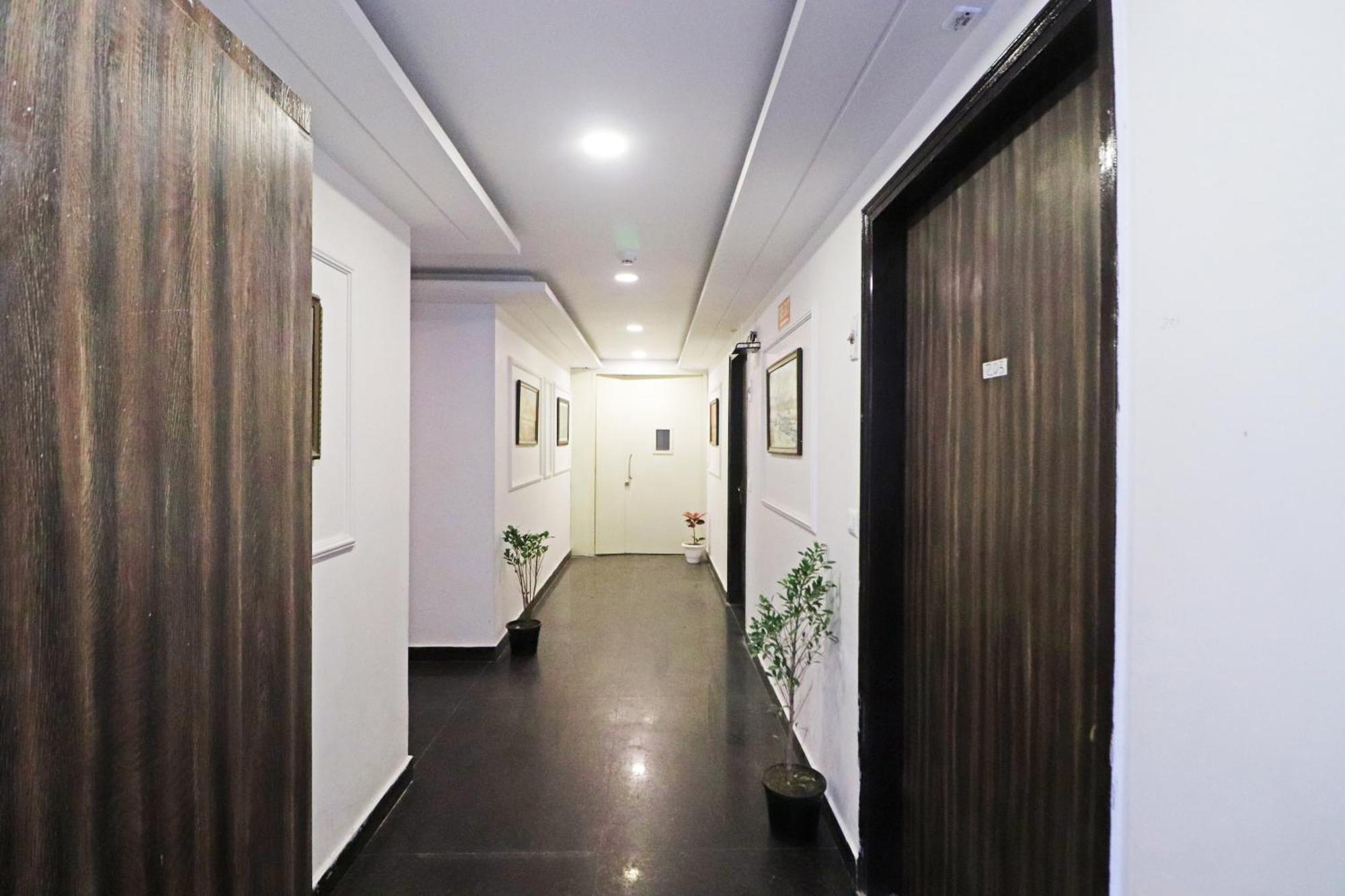 Hotel Mayda Prime Near Delhi Airport Nueva Delhi Exterior foto