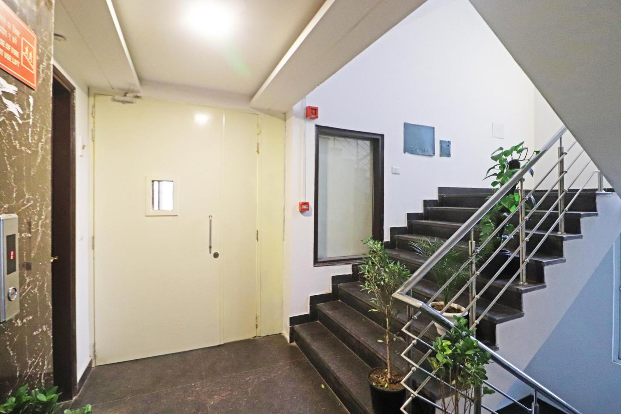 Hotel Mayda Prime Near Delhi Airport Nueva Delhi Exterior foto